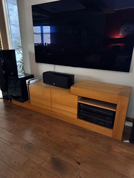 Komplet dębowych mebli do salonu