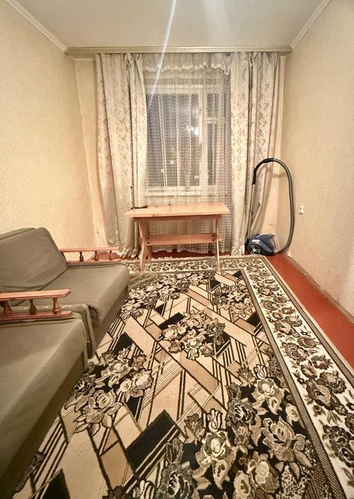 Продаж 2-кімнатної квартири Сихів