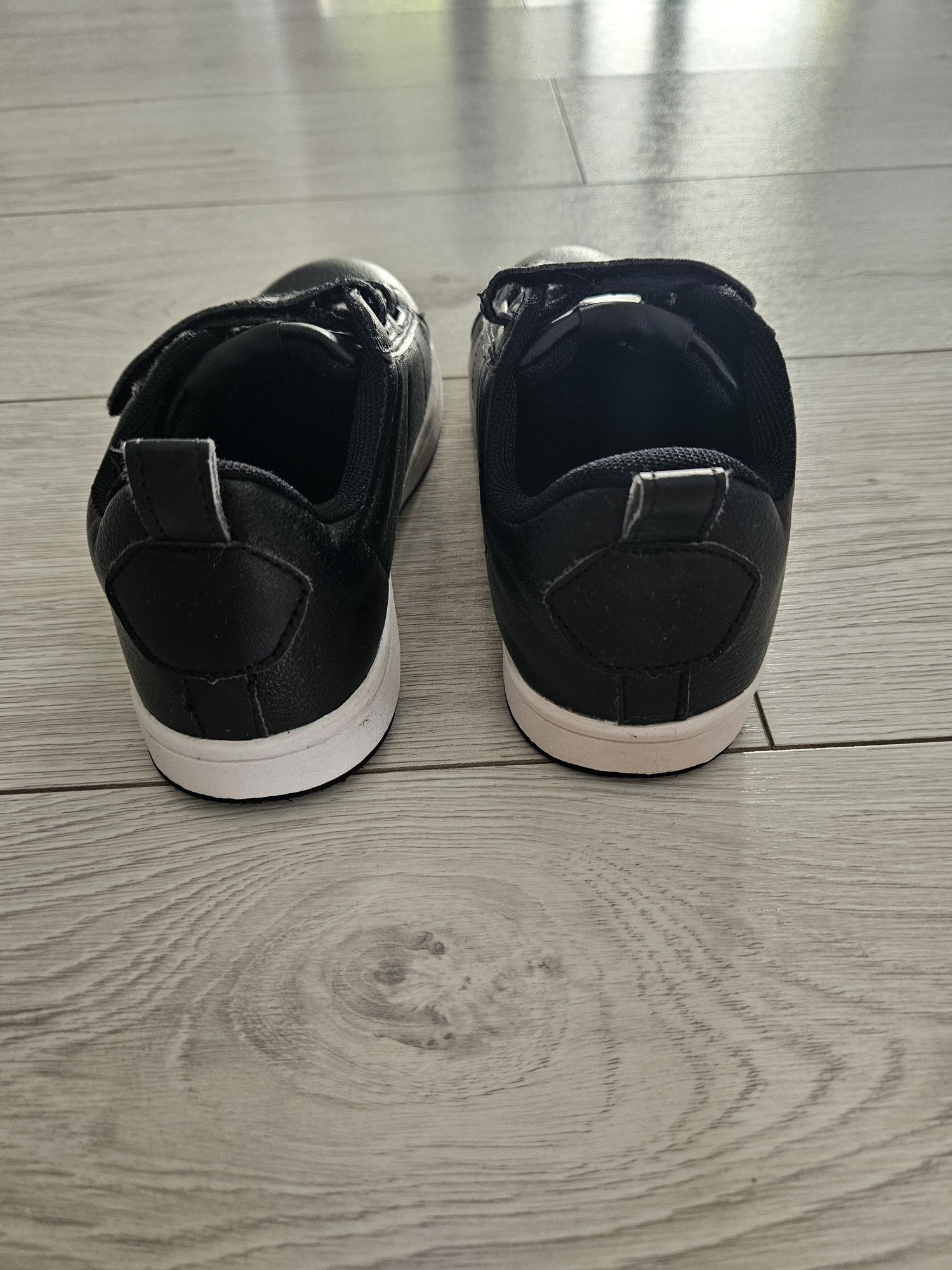 Buty chłopięce ccc rozm. 33