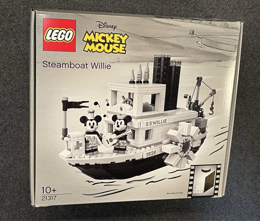 Lego 21317 Steamboat Willie