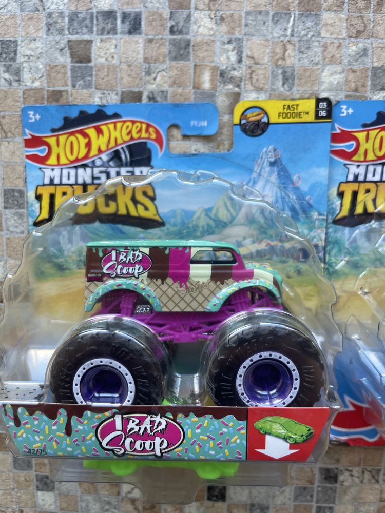 Машинка-внедорожник Hot Wheels Monster Trucks