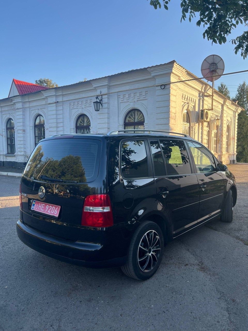 Volkswagen Touran 2003 1.6 mpi