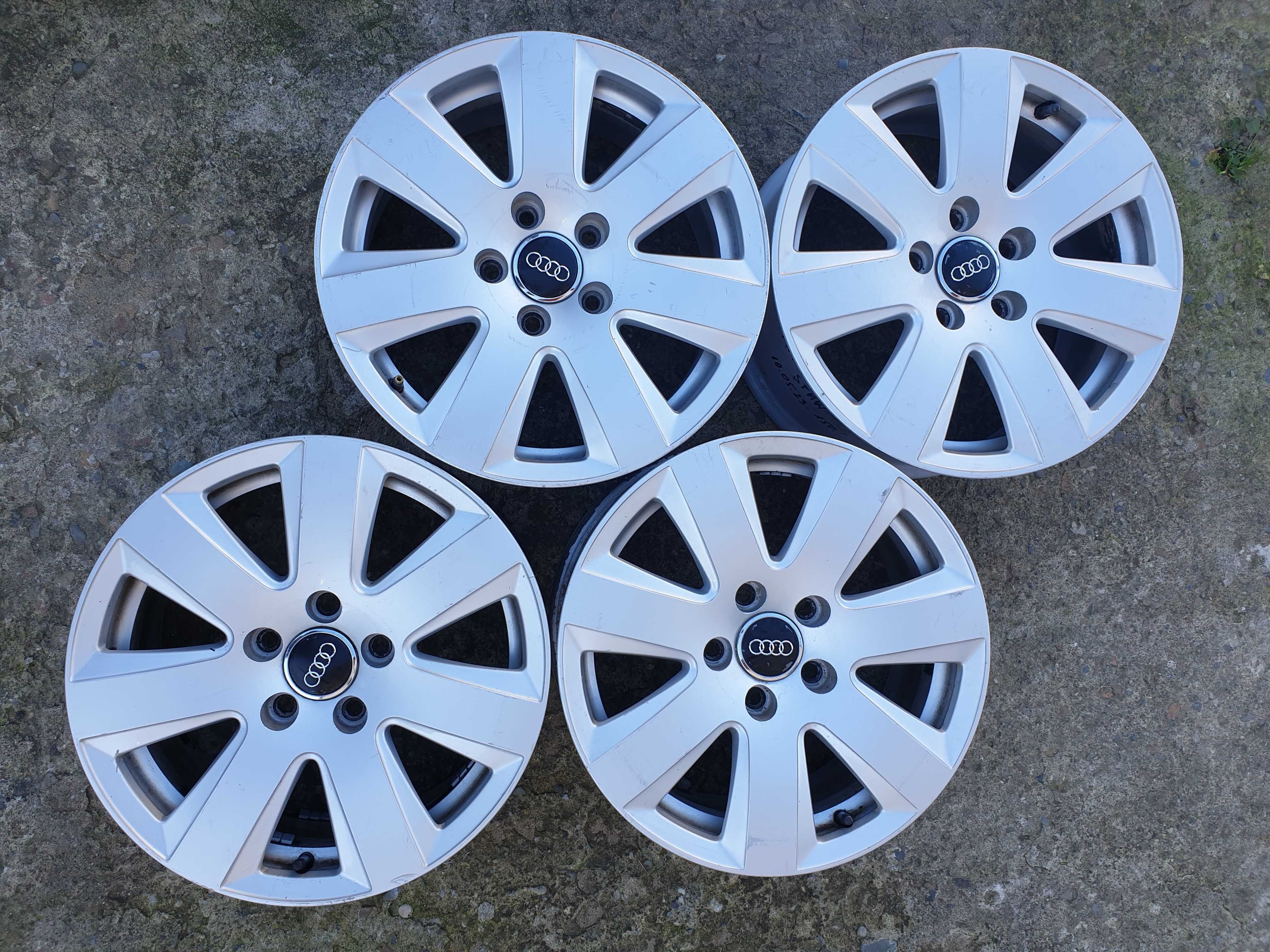 Felgi aluminiowe Audi 16" 5x112 - używane, 2 pęknięte