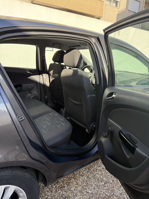 Vendo Opel Corsa 2011