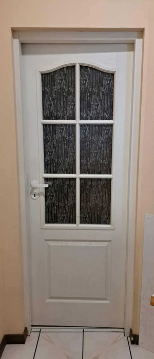 Drzwi Porta białe 3 sztuki z ościeżnicami 60P, 70P, 70L