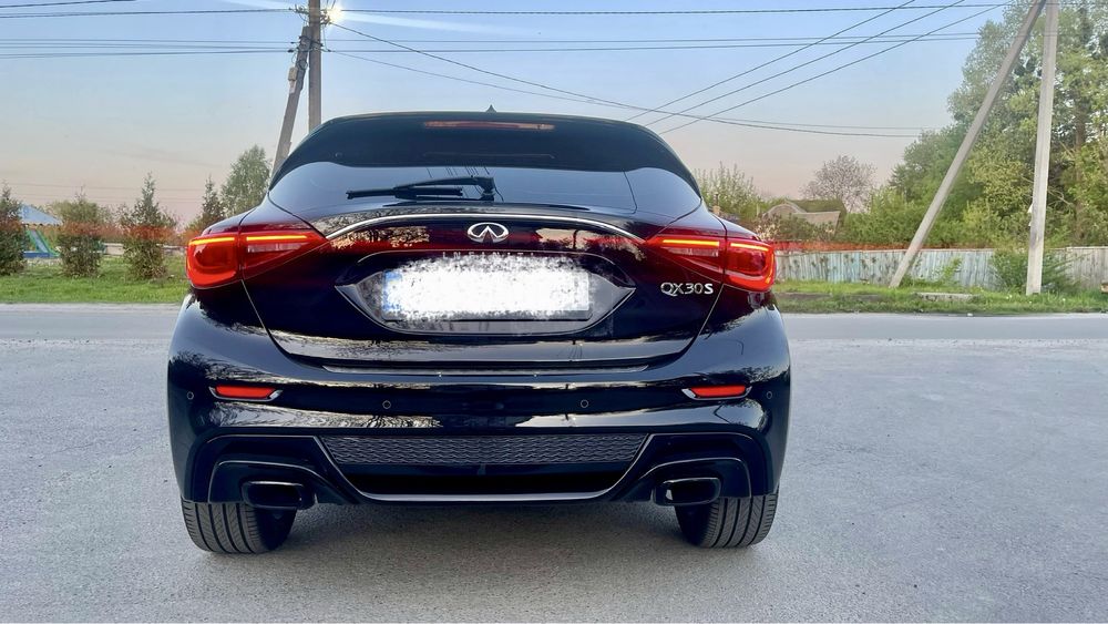 Infiniti QX30S 2017