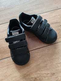 Czarne adidasy,sneakersy, firmy adidas, rozmiar 25