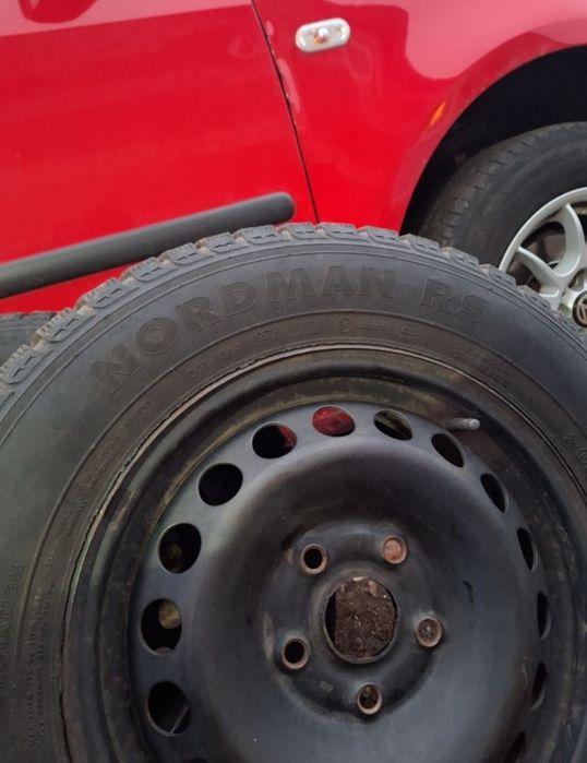 Продам зимові Автошини Nokian Nordman RS2 205/65 R15 99R XL з дисками!