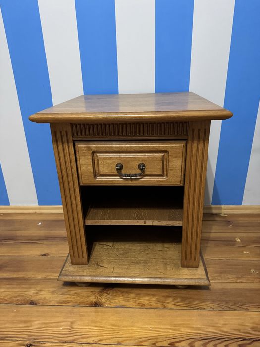 Szafka nocna dębowa w stylu holenderskim – lite drewno