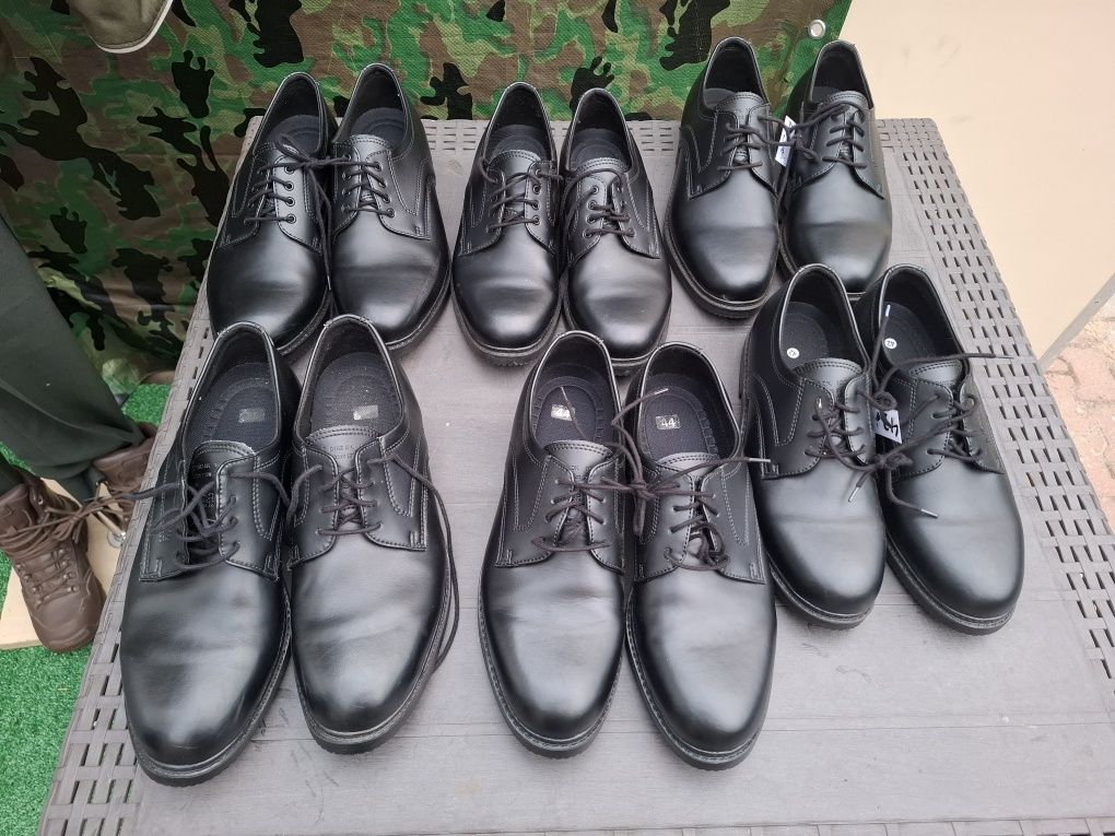 Buty galowe wizytowe do munduru , garnituru r 43