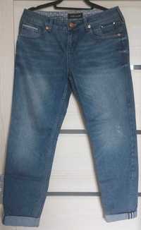 Nowe spodnie jeansowe firmy River Island, rozm. 10/38