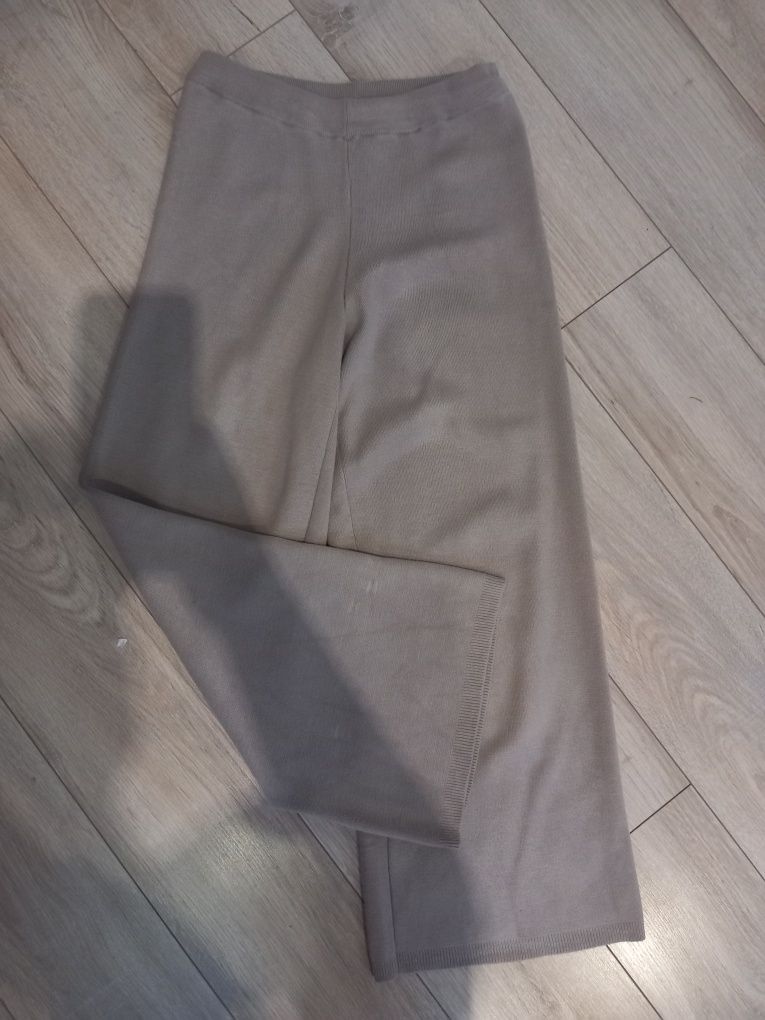 Szerokie spodnie dzianinowe Lindex XS