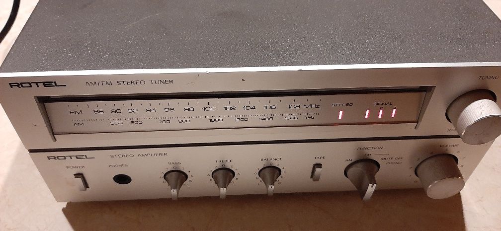 Amplituner rotel rmx-70
