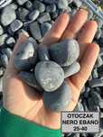 Otoczak Nero Ebano Frakcja 25-40(mm)
