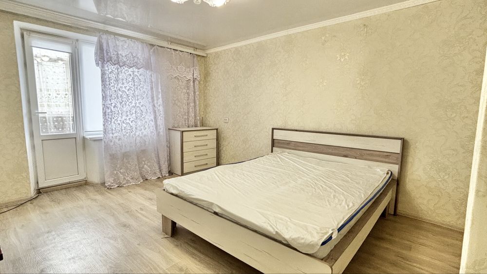 1 кімнатна на 101м/Епіцентр з меблями та технікою