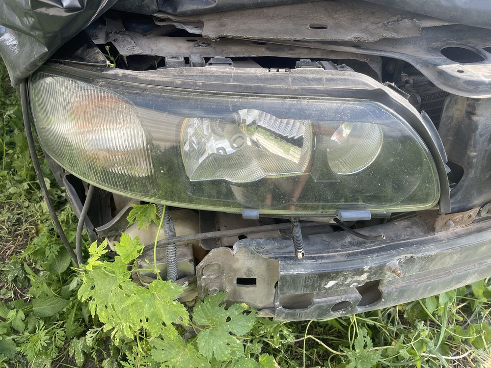 Фары передние Volvo s60/v70