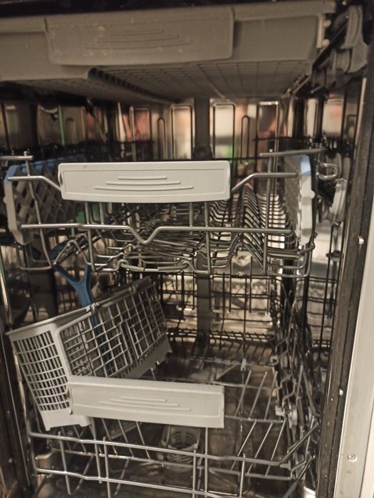 Посудомийка Vestfrost BDW45103 без плати