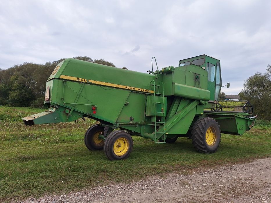 Комбайн John Deere 942 Продаж