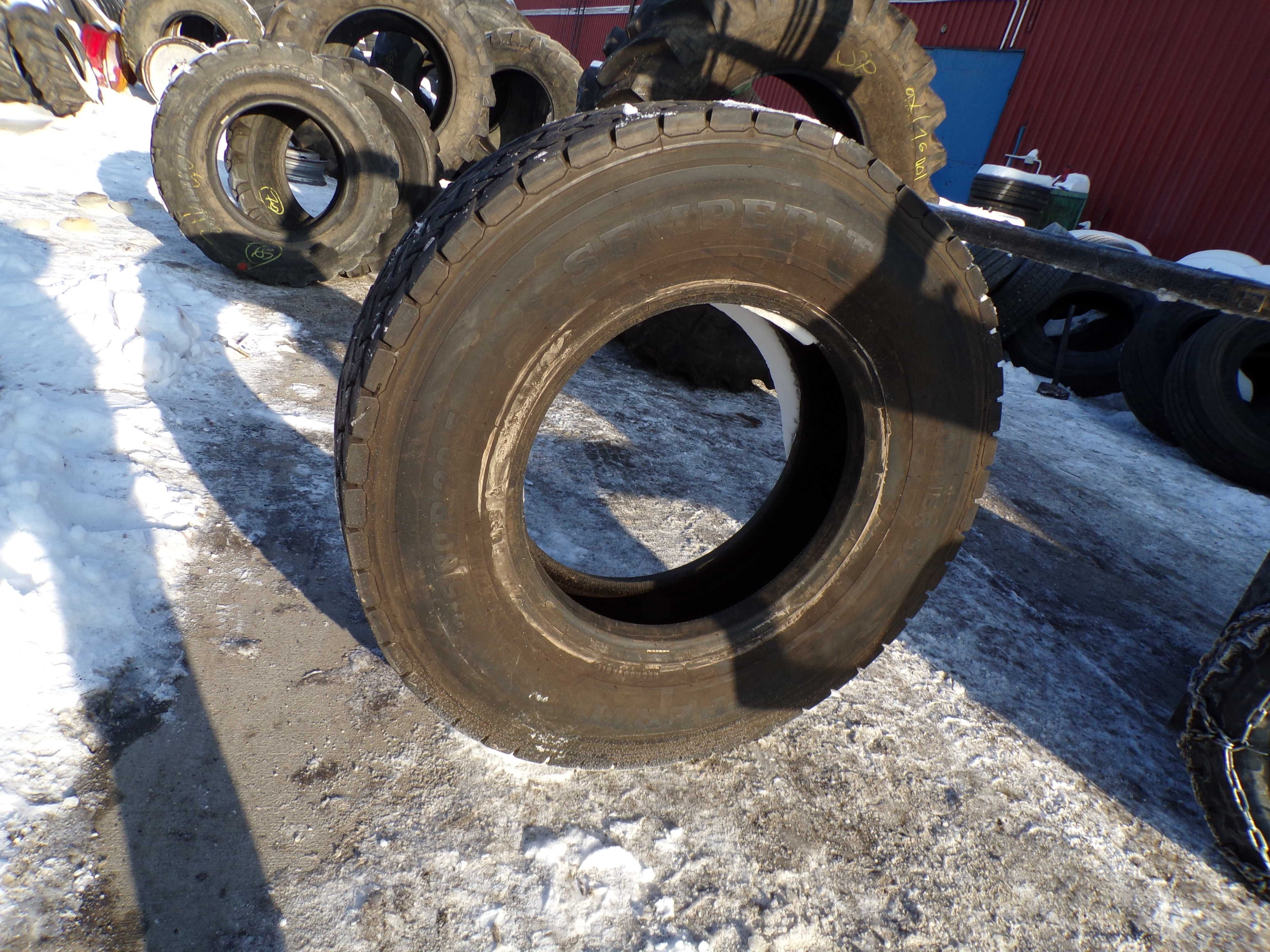 Opona 315/80R22.5 SEMPERIT RUNNER D2 (700 netto)