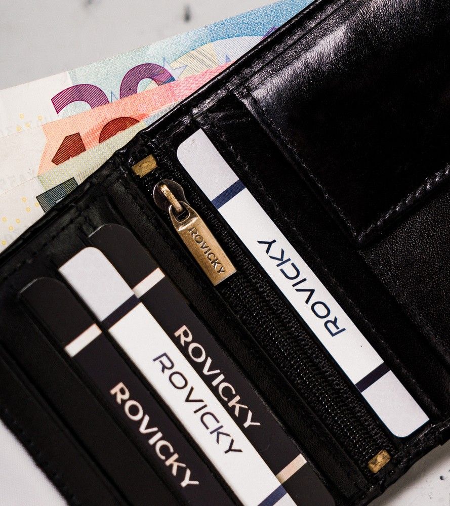 skórzany portfel męski na karty z ochroną rfid protect — rovicky