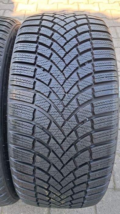 225/40R18 92V Bridgestone Blizzak LM005