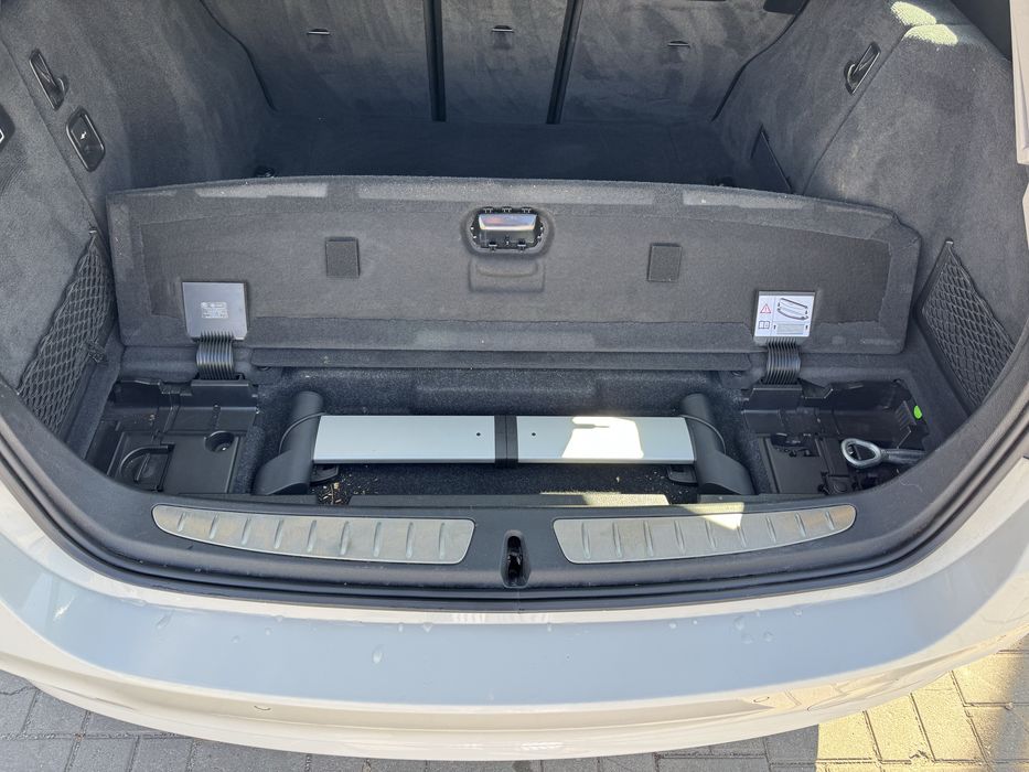 Срочно продаю BMW 320 D