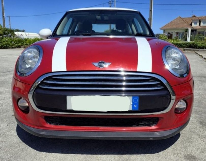 Mini Cooper 1.5 D 116cv - poucos kms Nacional