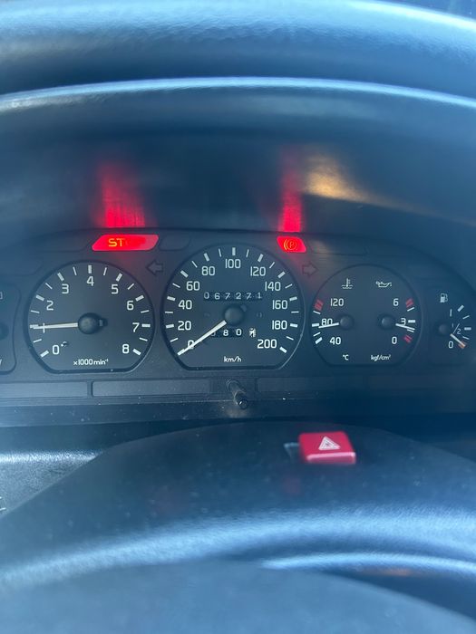 Машина ГАЗ Волга 2007