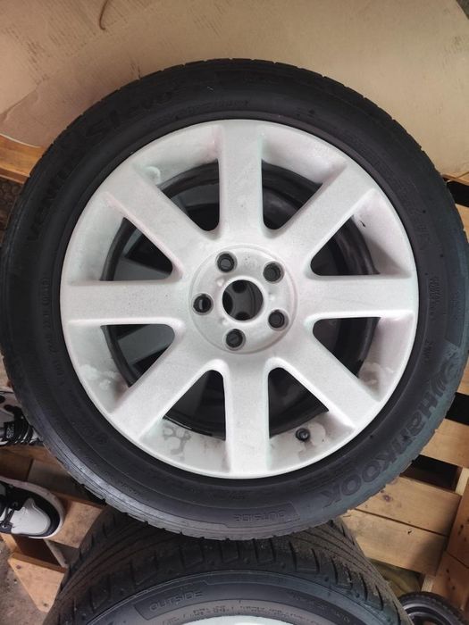 Продам комплект колес