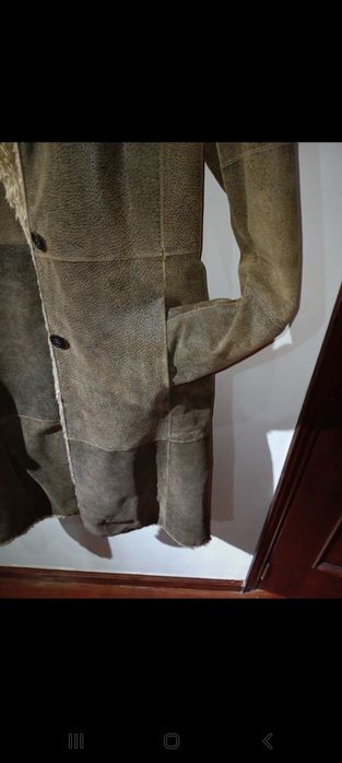 Casaco comprido de pele verdadeira