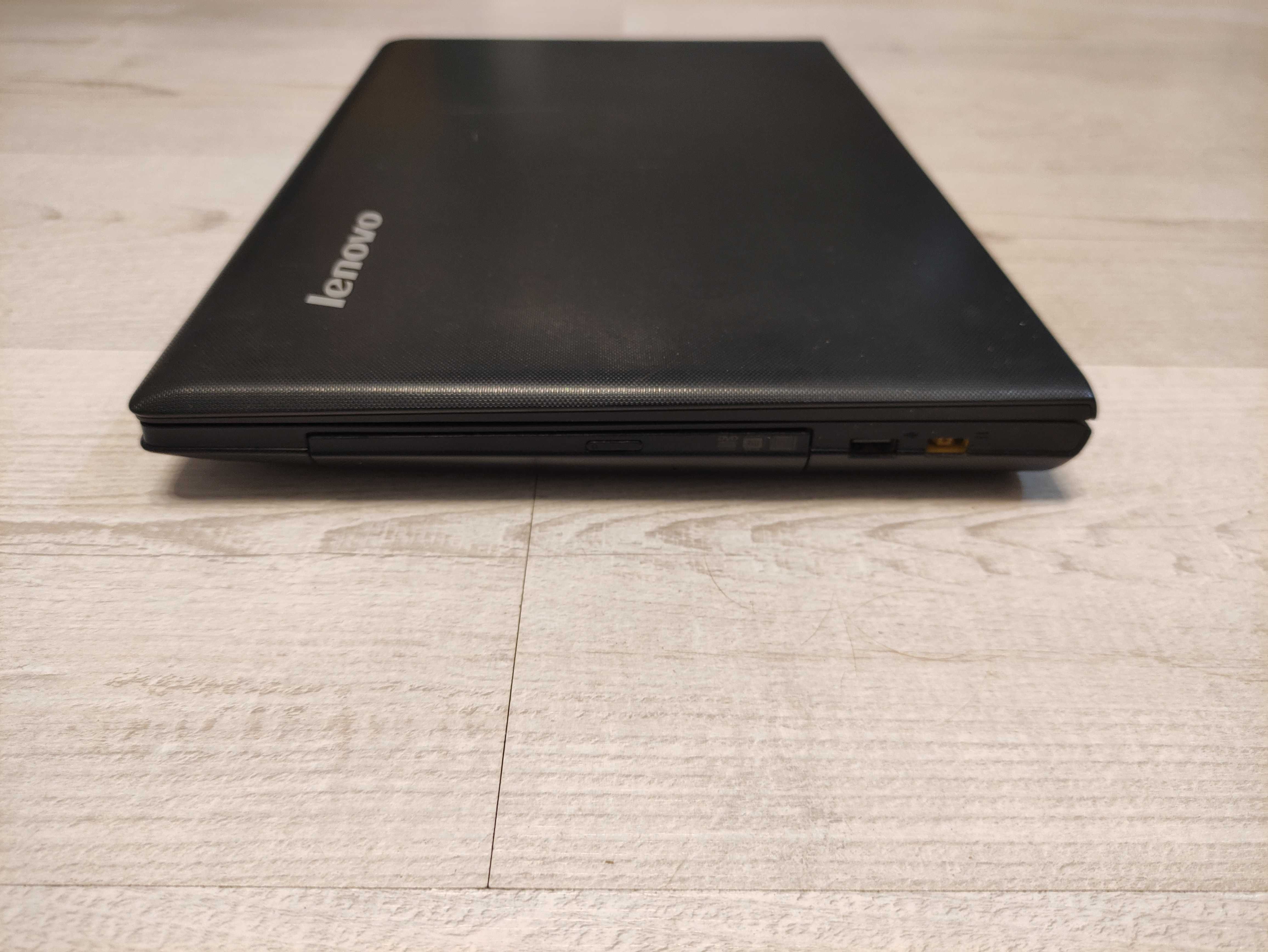 Laptop Lenovo G 15,6" i3-4 Gen, SSD, 8GB, HDMI, Win 10