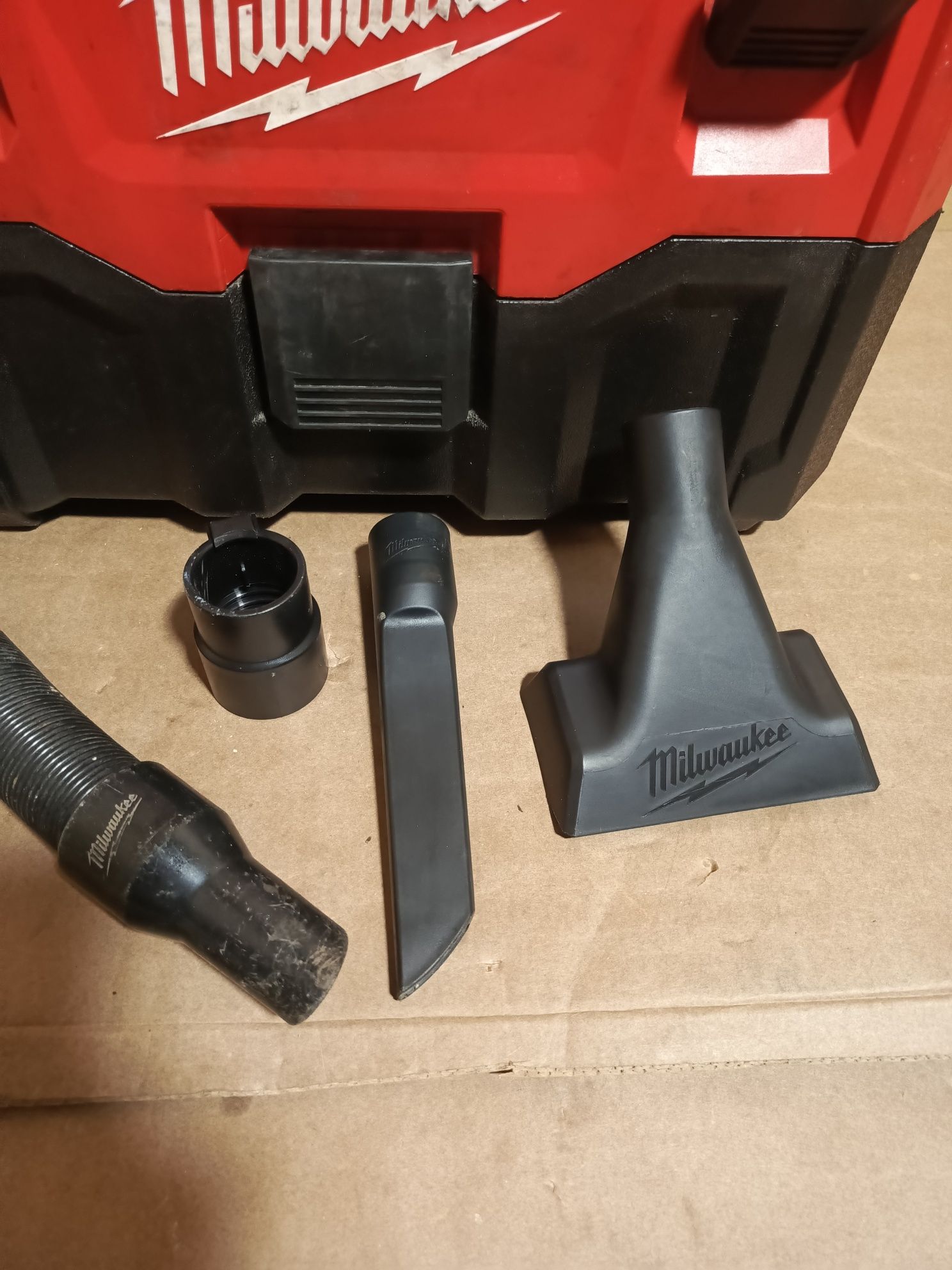 Milwaukee m18  odkurzacz przemysłowy M18 vc-2