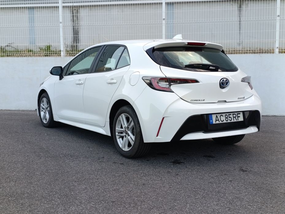 Vendo Toyota Corolla 1.8 hybrid