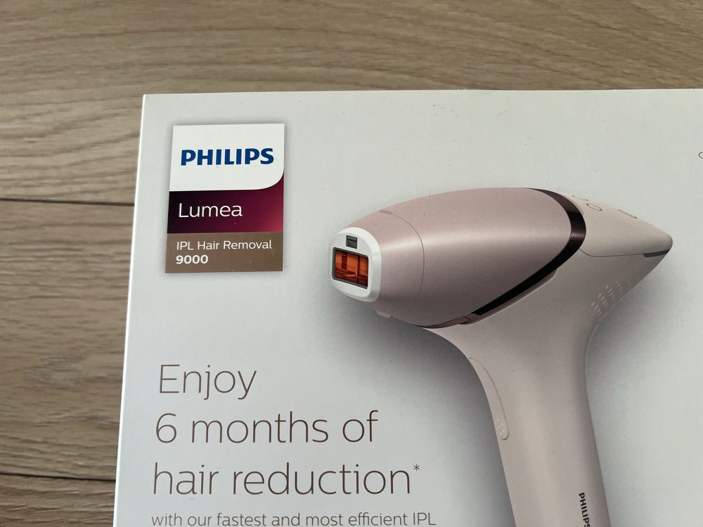 Depilator laserowy PHILIPS Lumea 9000 BRI957/00 + 4 nakładki - KOMPLET