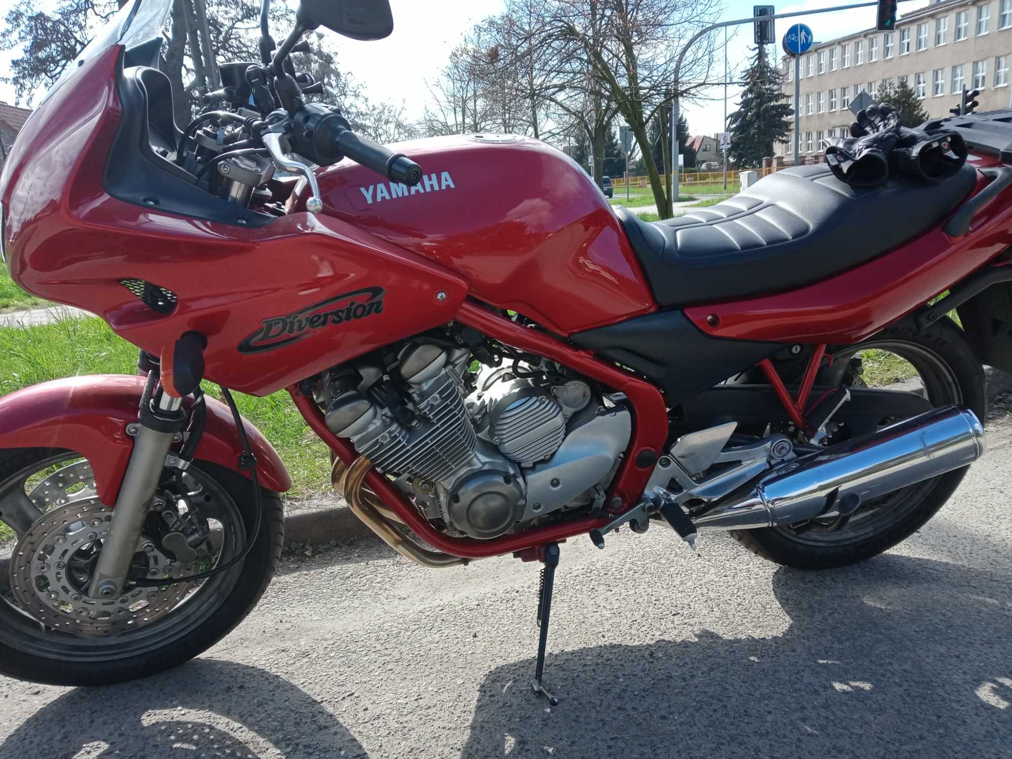 Sprzedam Yamaha XJ600S opłacona zarejestrowana.