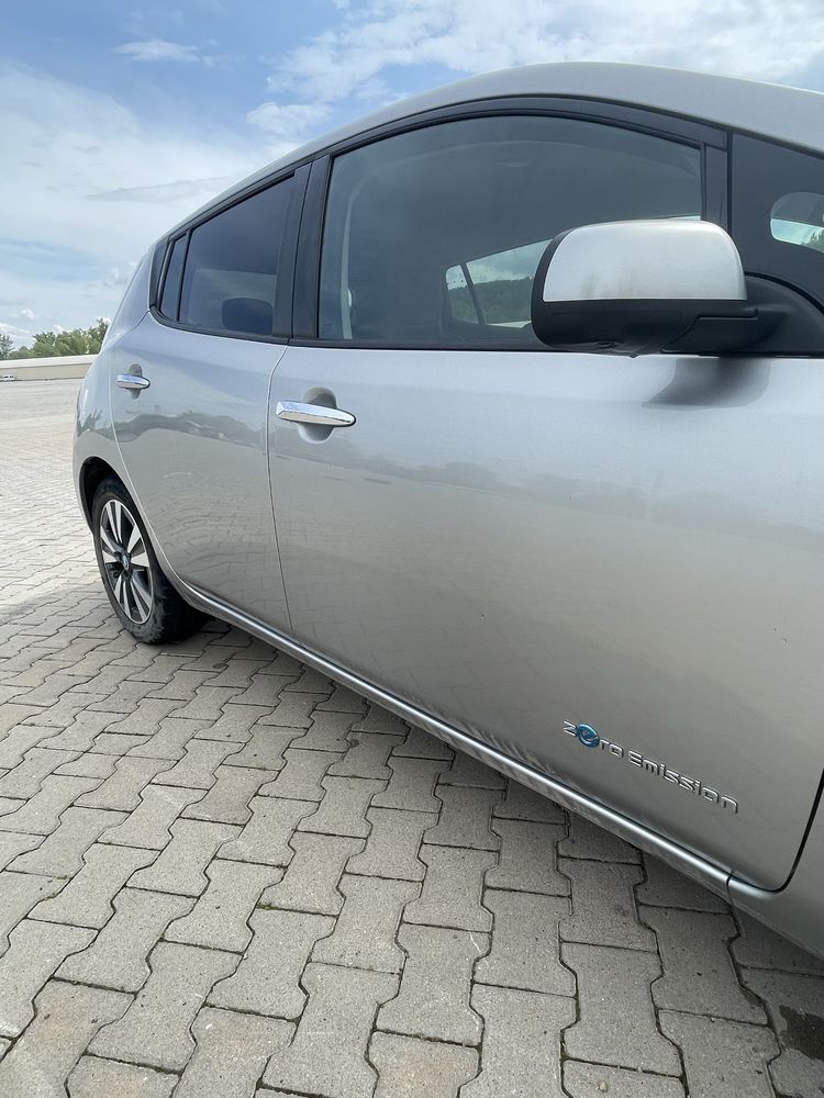 Nissan Leaf 2014р Нісан ліф леаф Норвегія