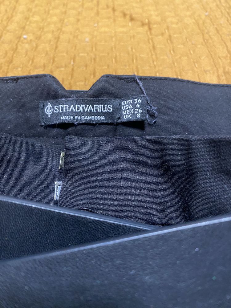 Spodnie stradivarius rozm.36