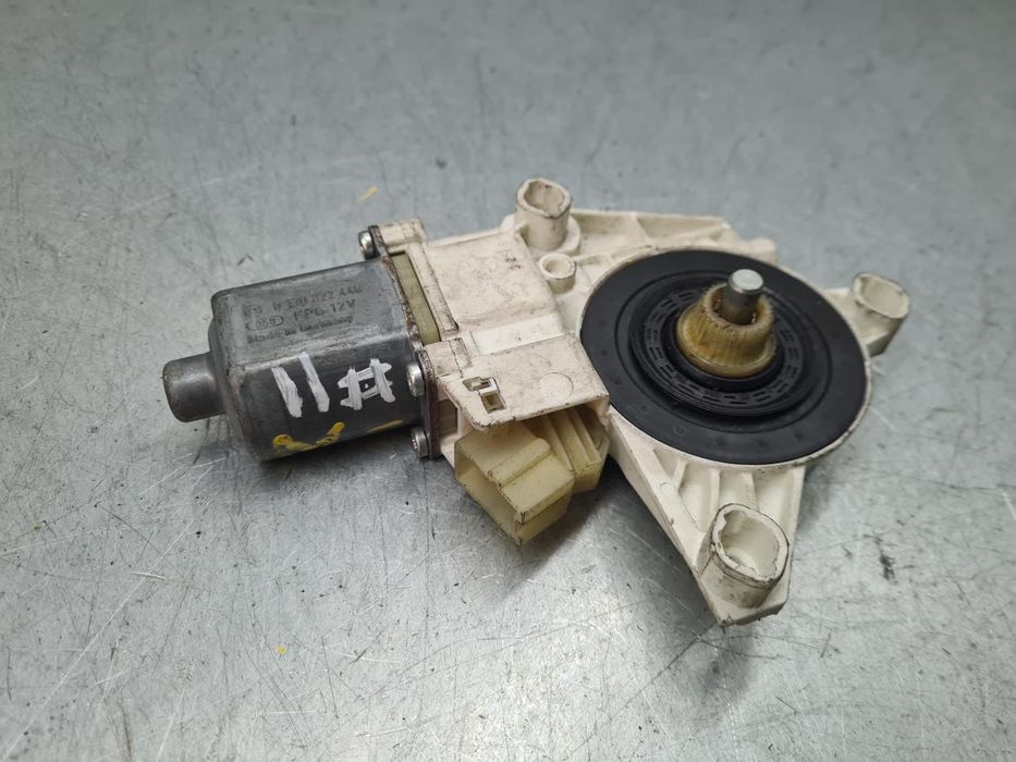 Motor vidro frente direito MERCEDES-BENZ Classe C (W204)