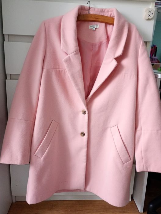 Płaszczyk elegancki 44