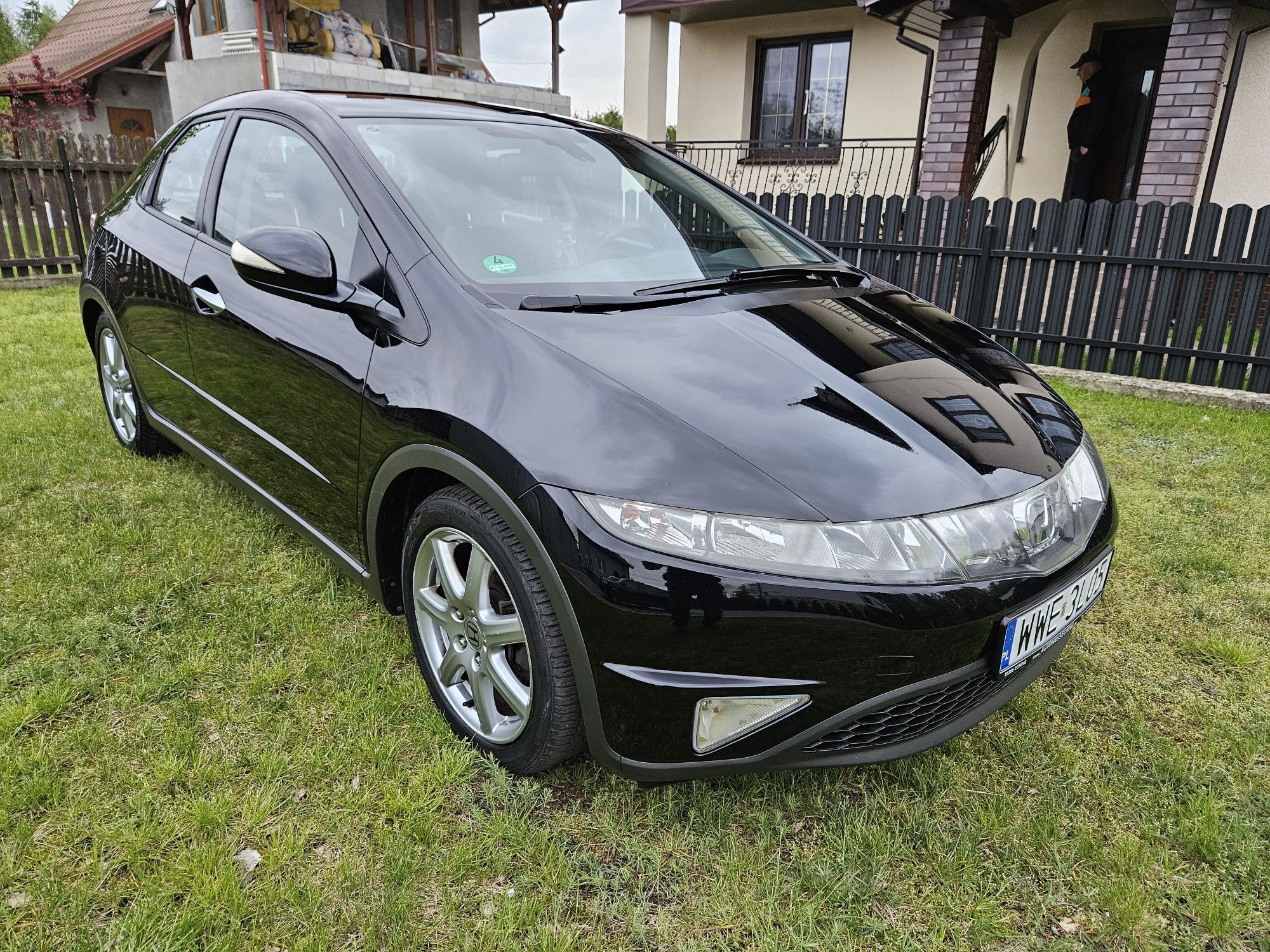 Honda Civic VIII 1.8 Czarna Zadbana