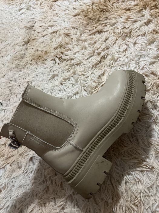 Зимові ботінки челсі нові