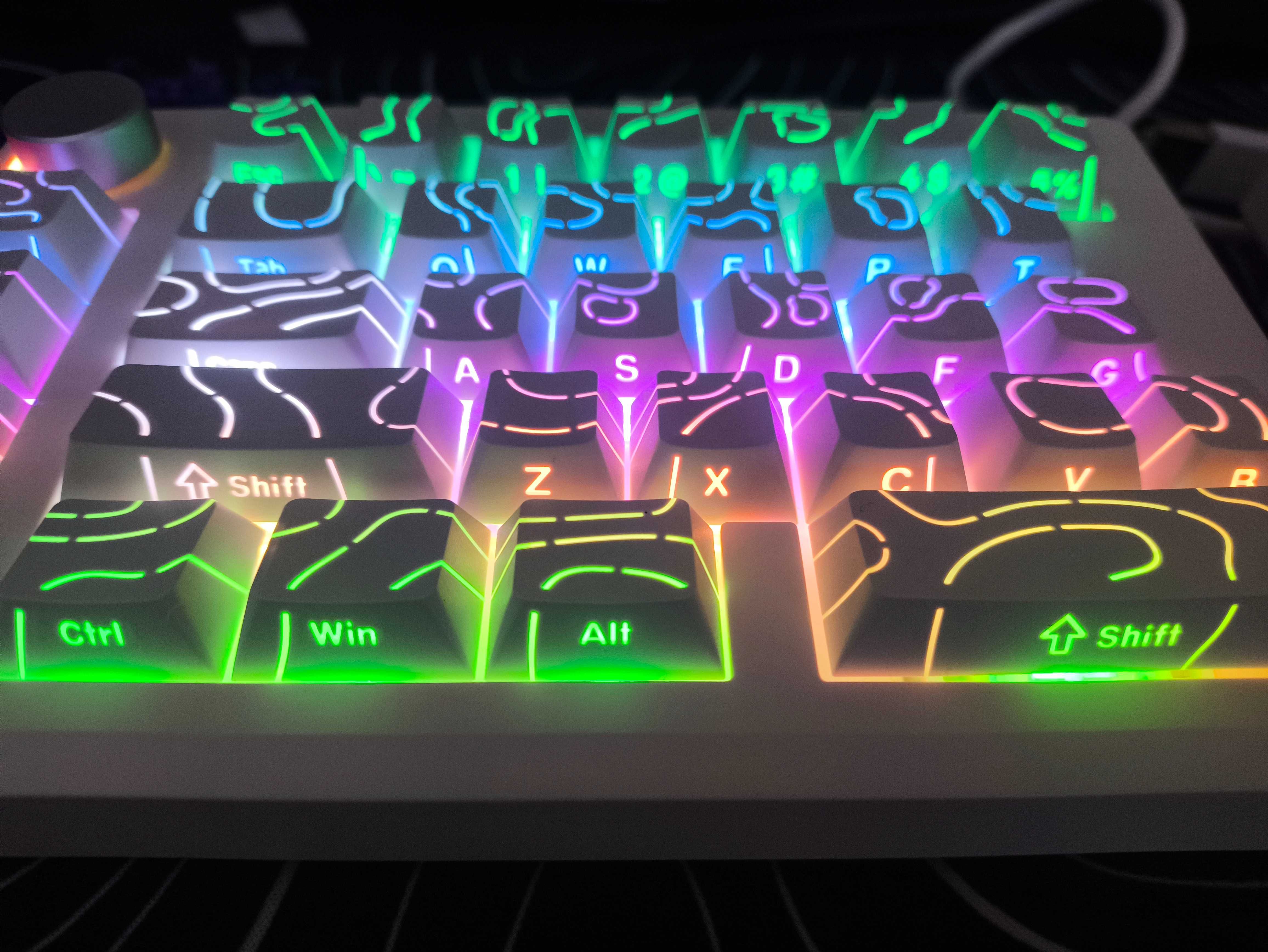 Klawiatura mechaniczna split Zuoya GMK70 -  RGB, hotswap,bluetooth/usb
