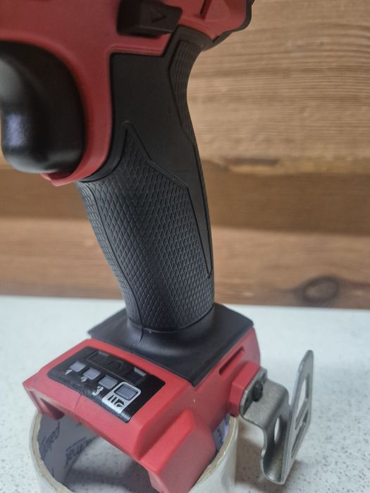 Milwaukee Zakrętarka Udarowa/Inpact M18