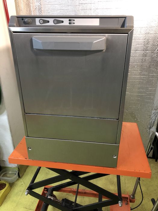 Máquina de lavar copos