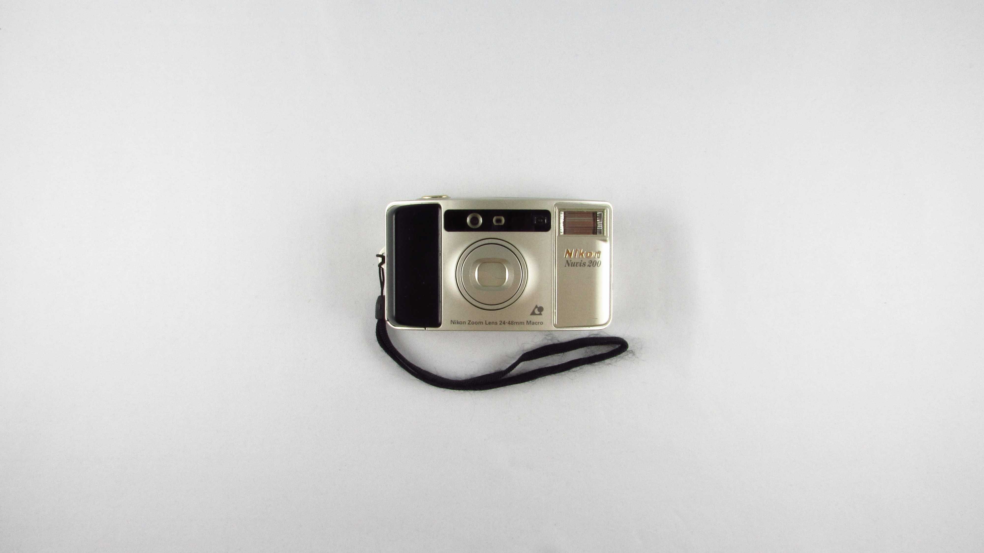 NIKON - Aparat Analogowy Nuvis 200