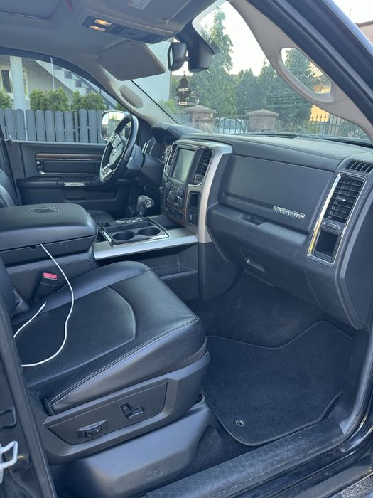 Dodge Ram 1500 Laramie