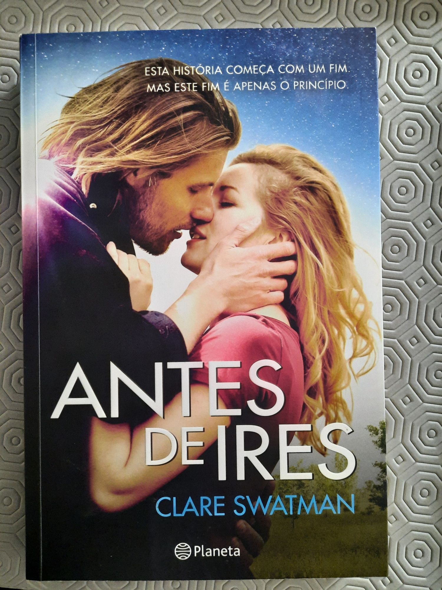 Antes de Ires, Clare Swatman