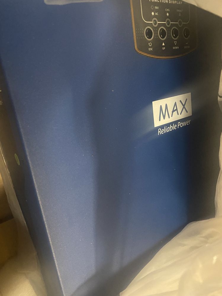 Сонячний Гібридний Інвертор MAX Reliable Power 5 кВт.