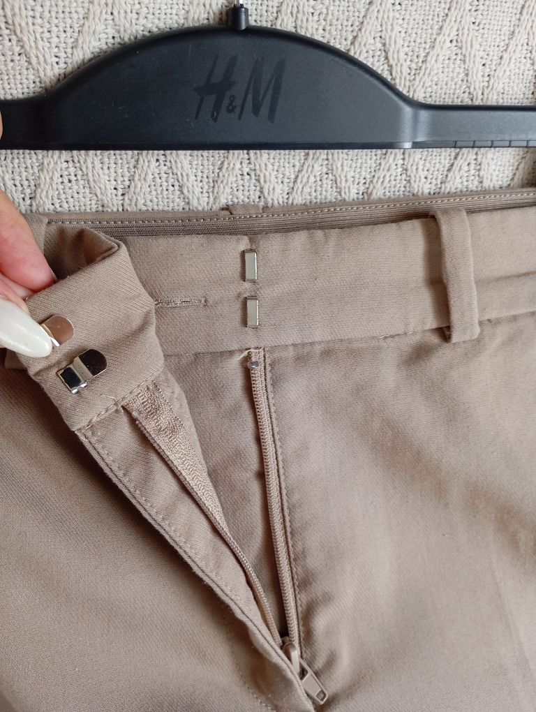 H&M 36r klasyczne spodnie cygaretki beżowe elastyczna talia