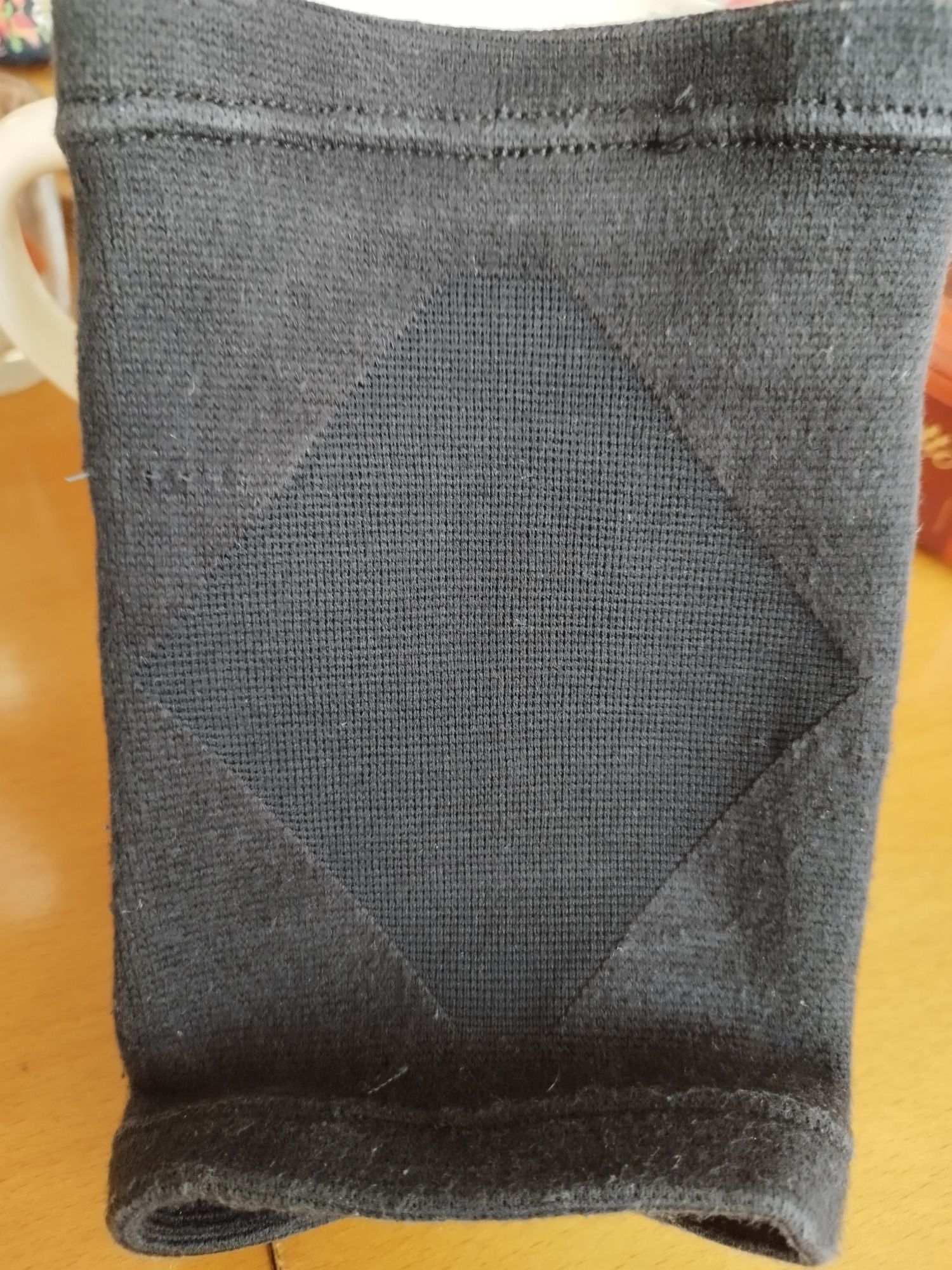 Nakolannik Asics Performance kneepad rozm M